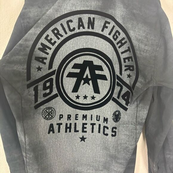 American Fighter Grey and Light Grey Acid Wash Collared Button Down Shirt Men's - Picture 7 of 8